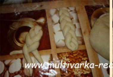 Mayalı süzme peynirli çörekler Misafirler çay için geldiğinde adım adım fotoğraf tarifine göre süzme peynirli çörekler hazırlama yöntemi